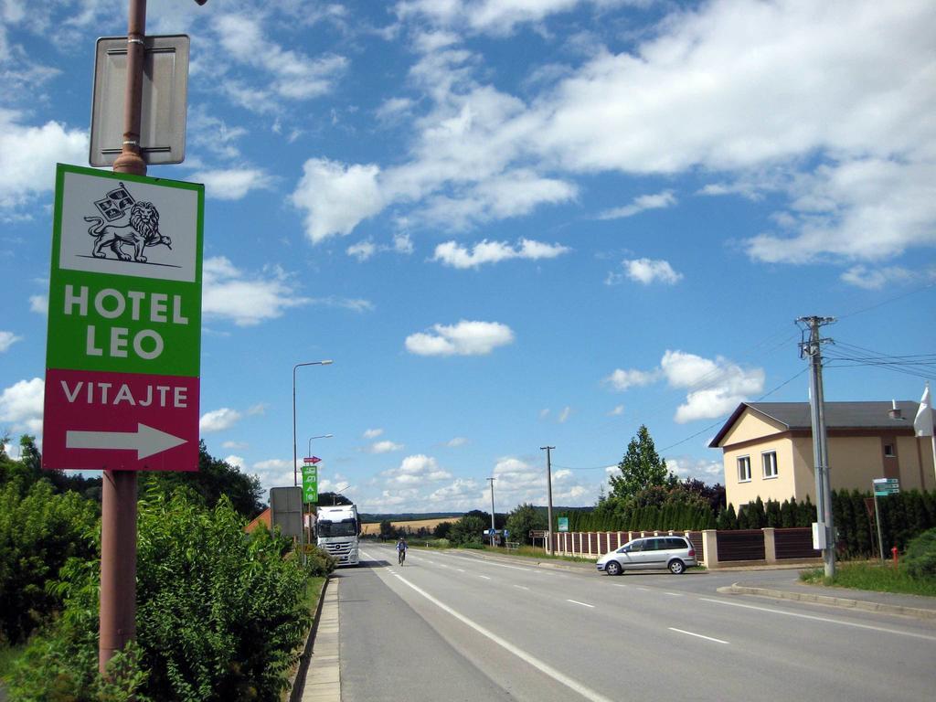 Eko Penzion Leo Dudince Exterior foto