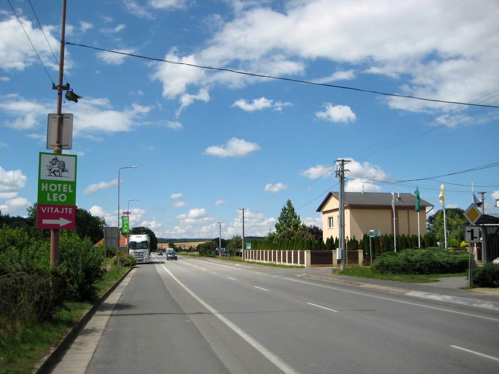 Eko Penzion Leo Dudince Exterior foto